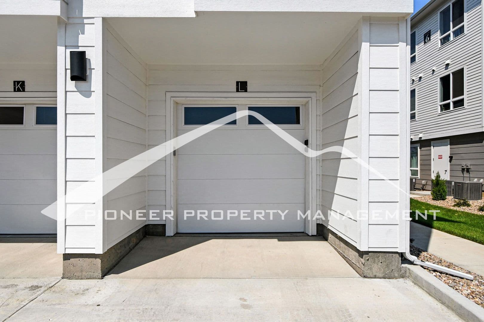 Denver Condo: 6153 N Ceylon St #207-5