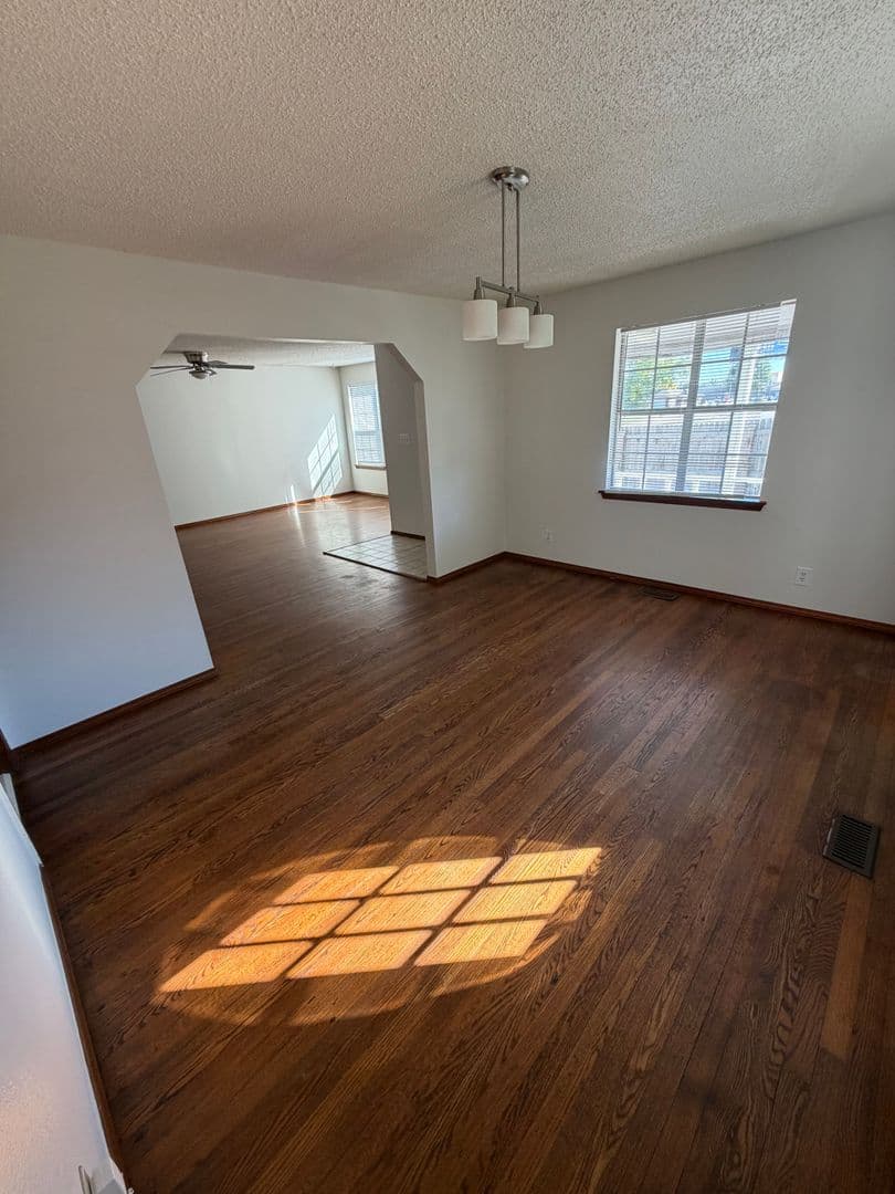 Claremore House: 107 N Kates Ave