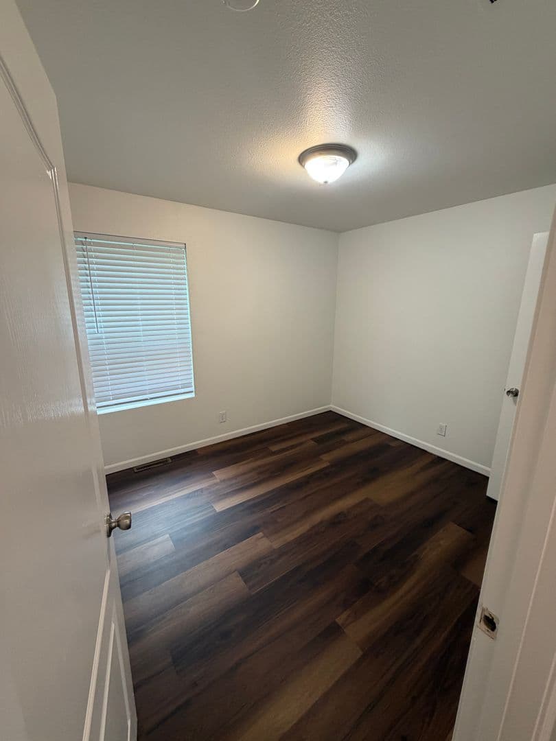 Claremore Apartment: 777 Hilltop Drive
