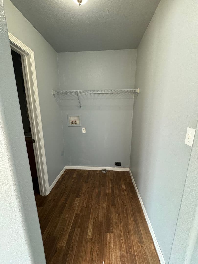Claremore Apartment: 777 Hilltop Drive