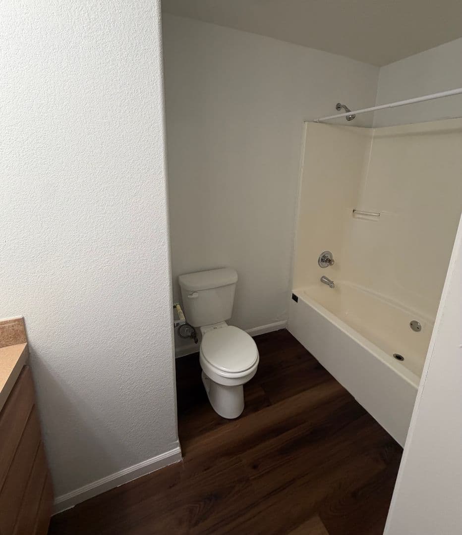 Claremore Apartment: 777 Hilltop Drive