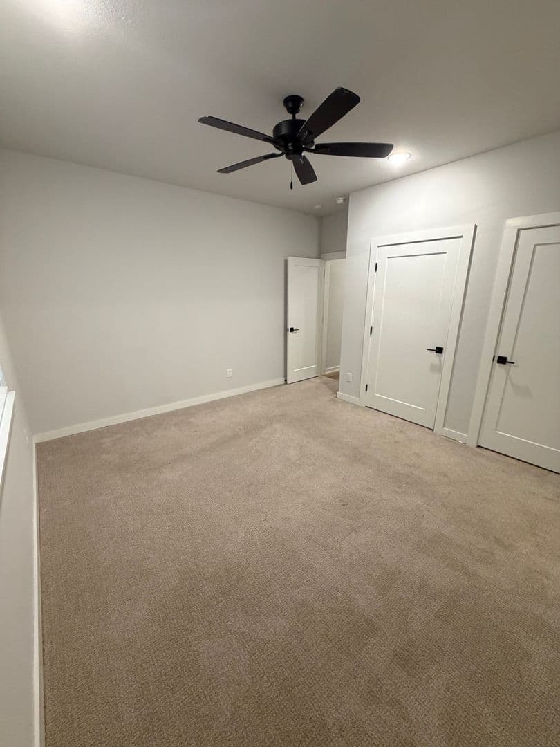 Broken Arrow Townhome: 513 W Dallas St
