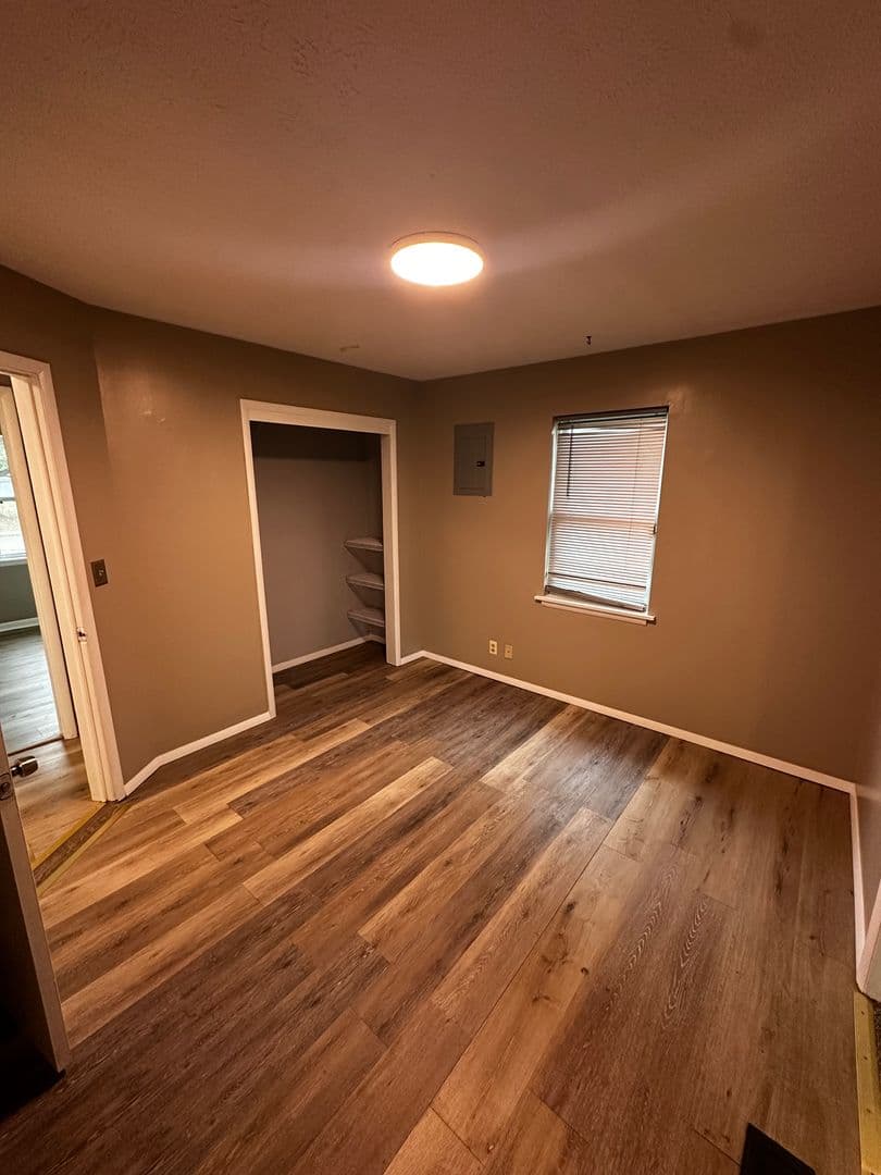 Claremore House: 705 E Park Street