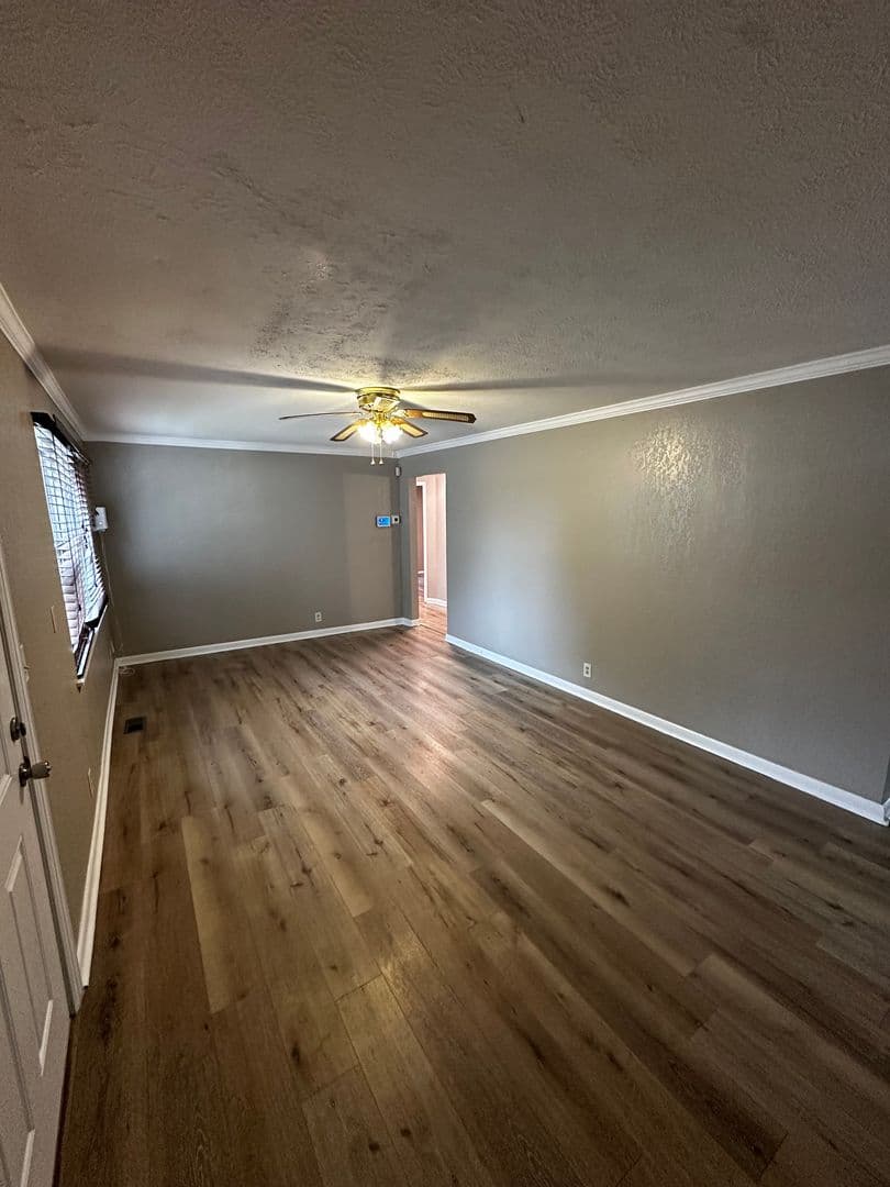 Claremore House: 705 E Park Street