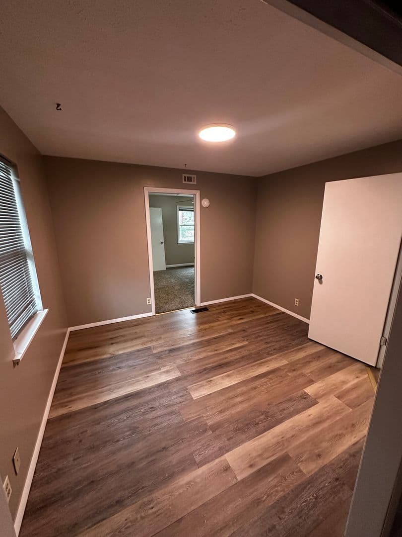 Claremore House: 705 E Park Street