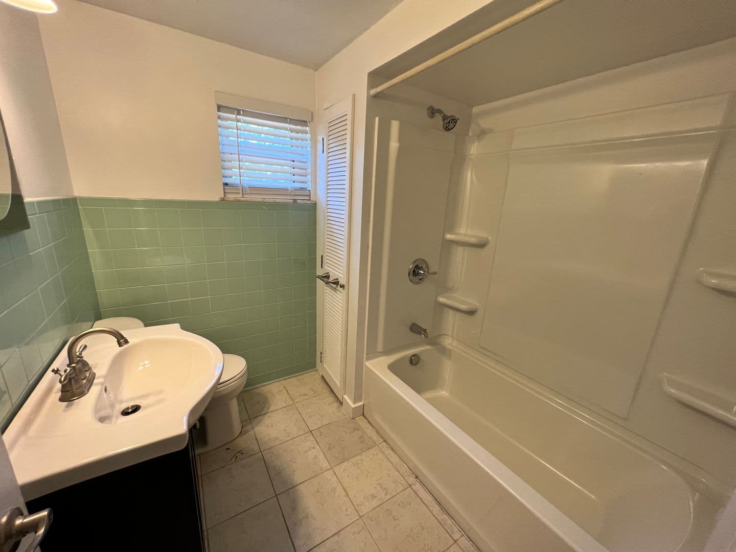 Pittsburgh House: 122 Olympia Street
