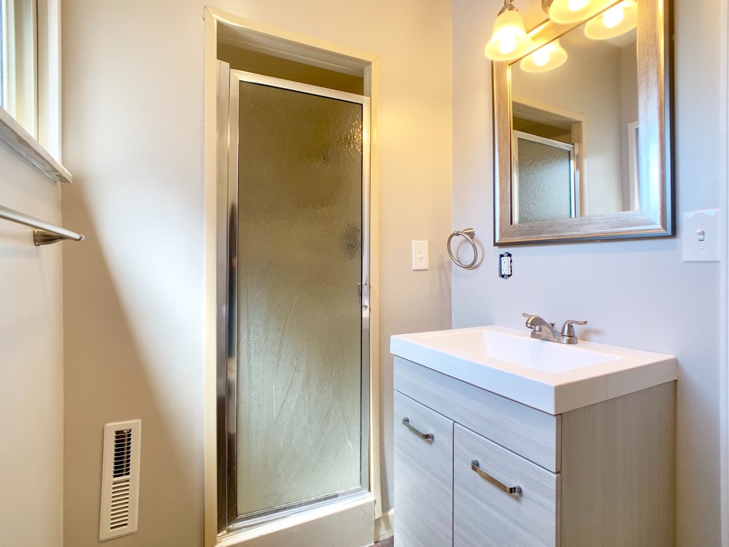 Pittsburgh House: 122 Olympia Street