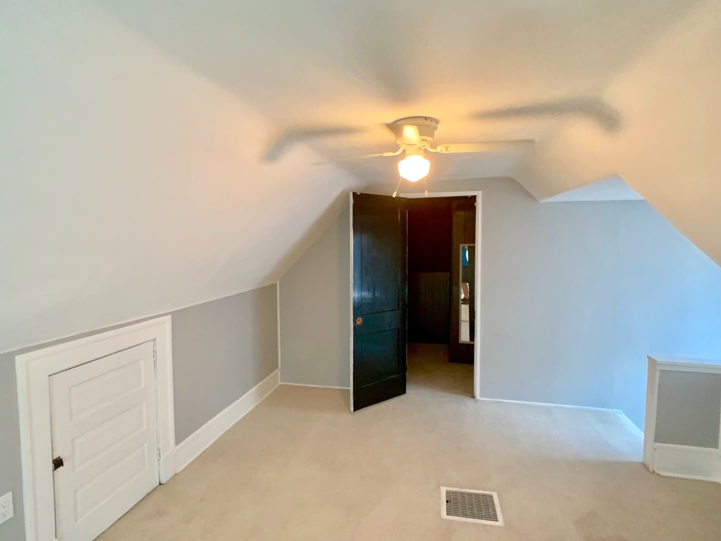 Pittsburgh House: 122 Olympia Street