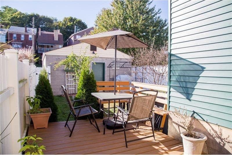 Pittsburgh House: 122 Olympia Street