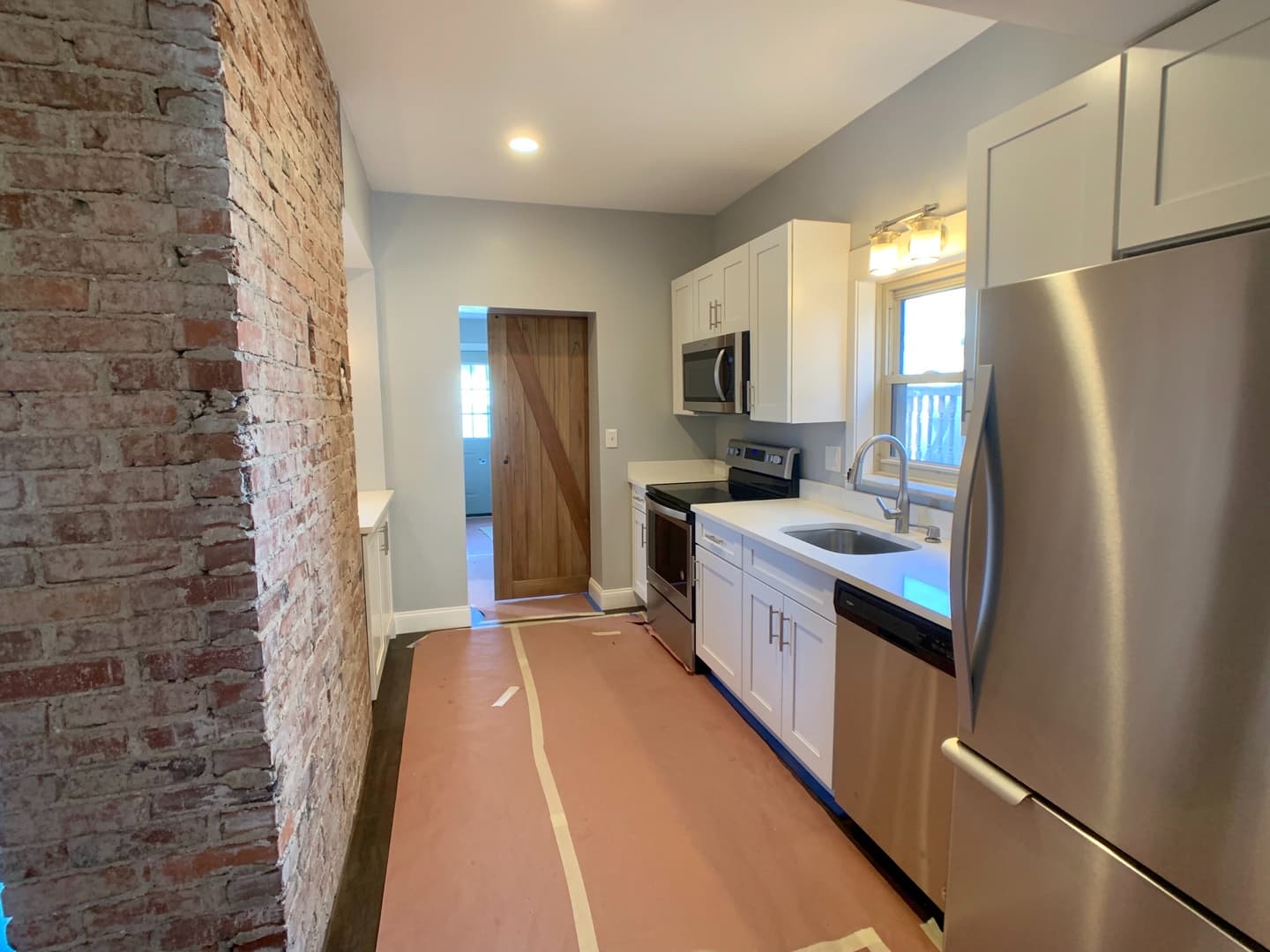 Pittsburgh House: 122 Olympia Street