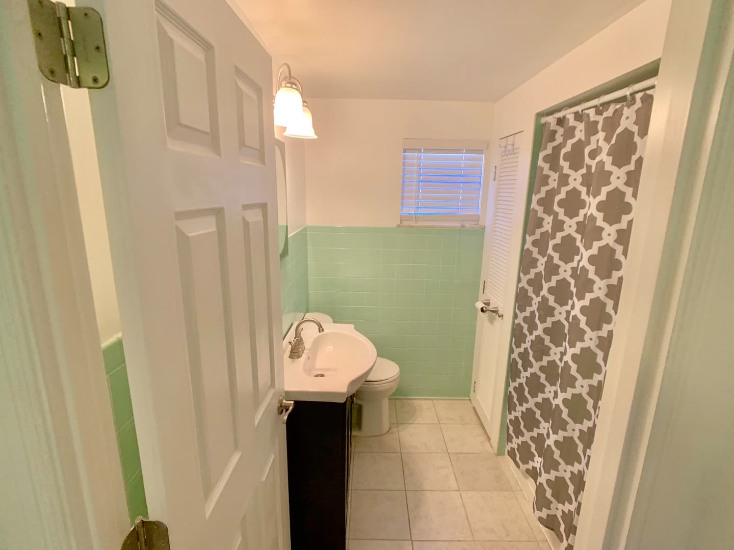 Pittsburgh House: 122 Olympia Street