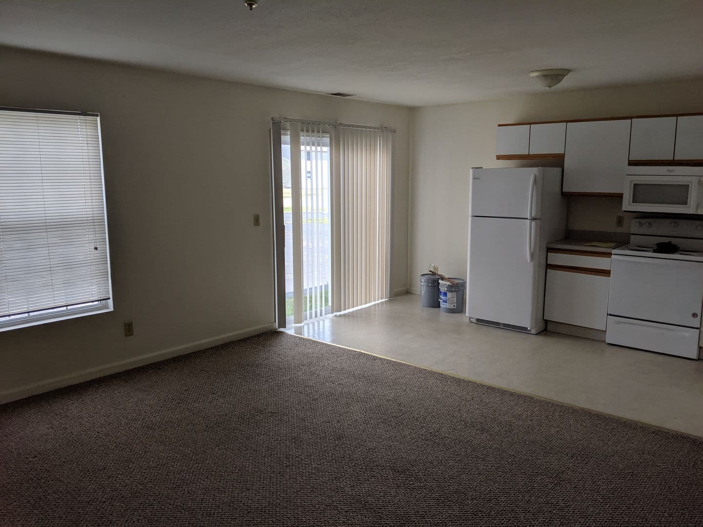 DeKalb Apartment: 1205 Rushmoore Drive