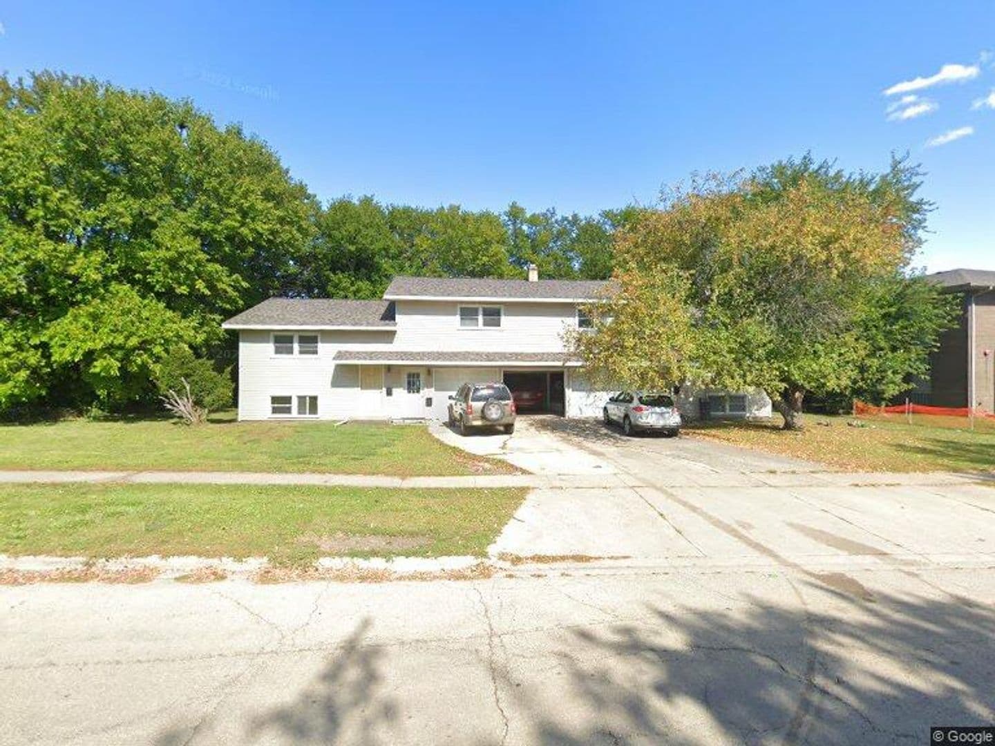 DeKalb Apartment: 929 Greenbrier Road