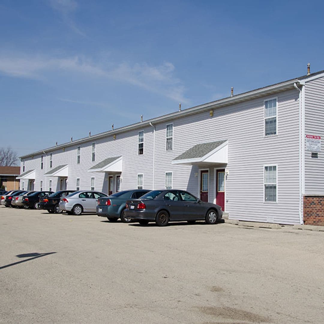 DeKalb Apartment: 1205 Rushmoore Drive