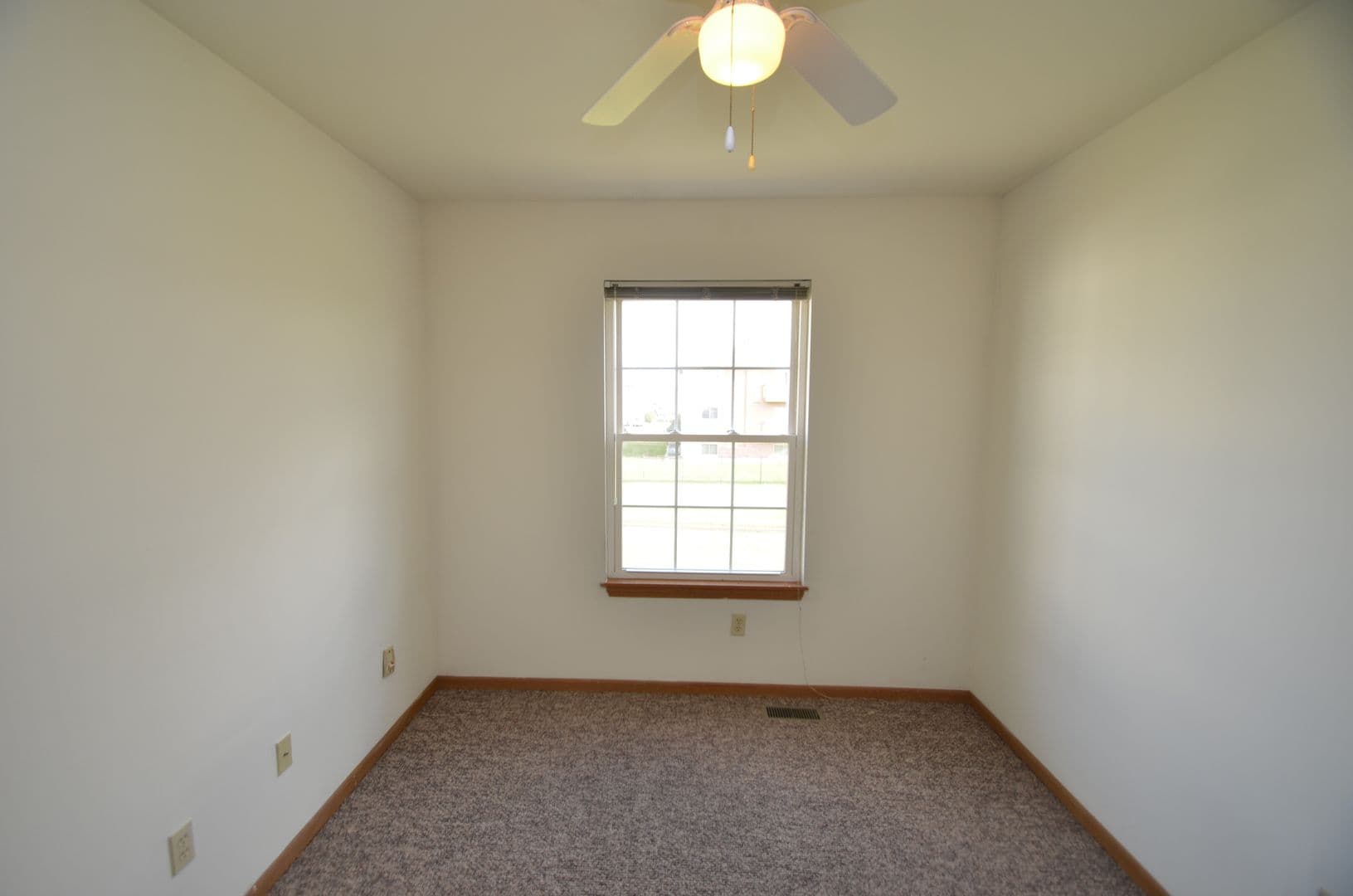 DeKalb Apartment: 768 Fotis Drive