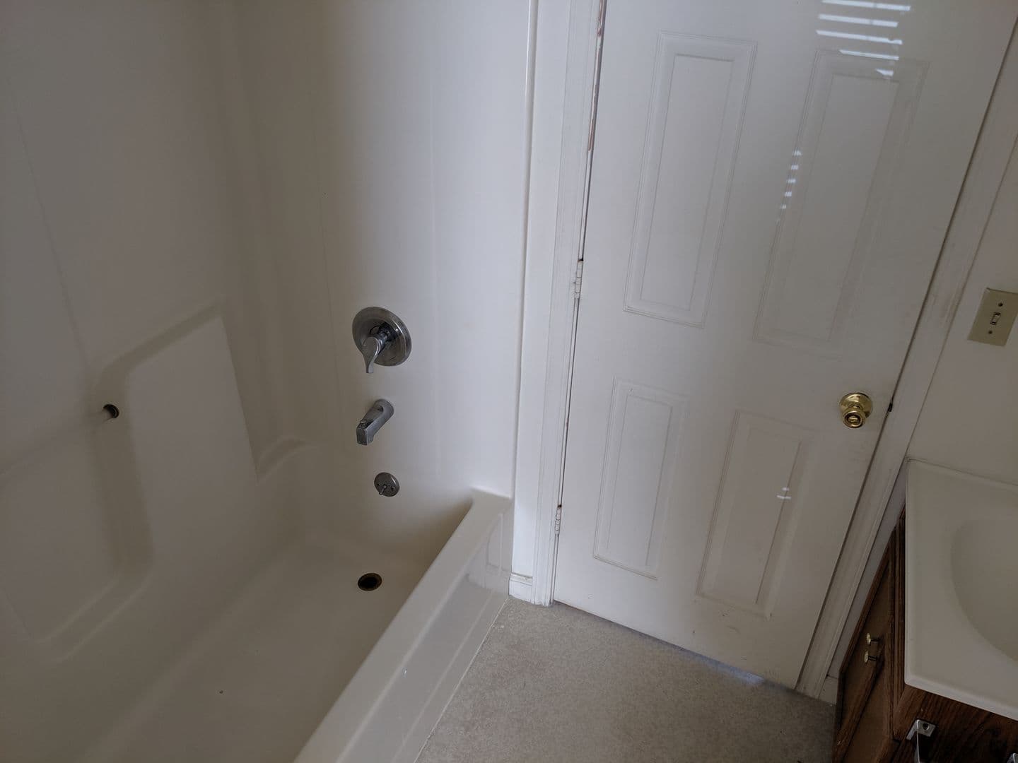 DeKalb Apartment: 1205 Rushmoore Drive