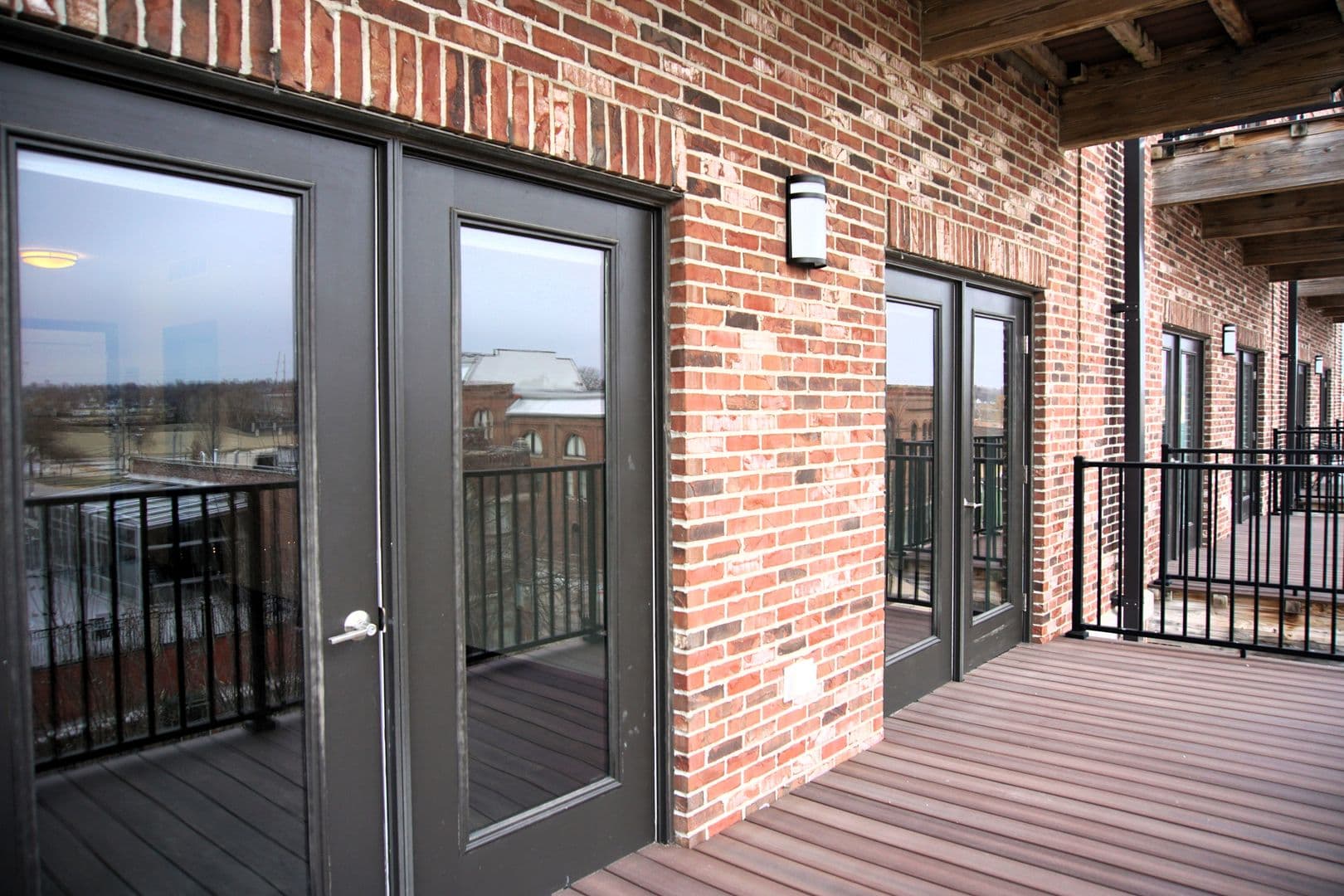 Cedar Rapids Apartment: 1028 3rd Street SE - 409