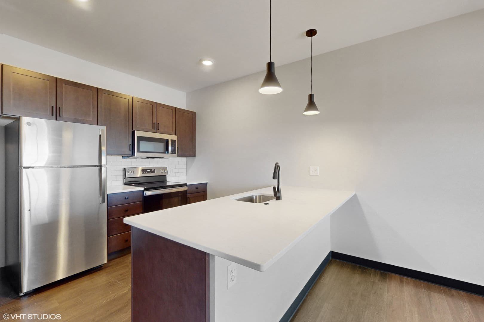 Cedar Rapids Apartment: 151 1st Avenue SW