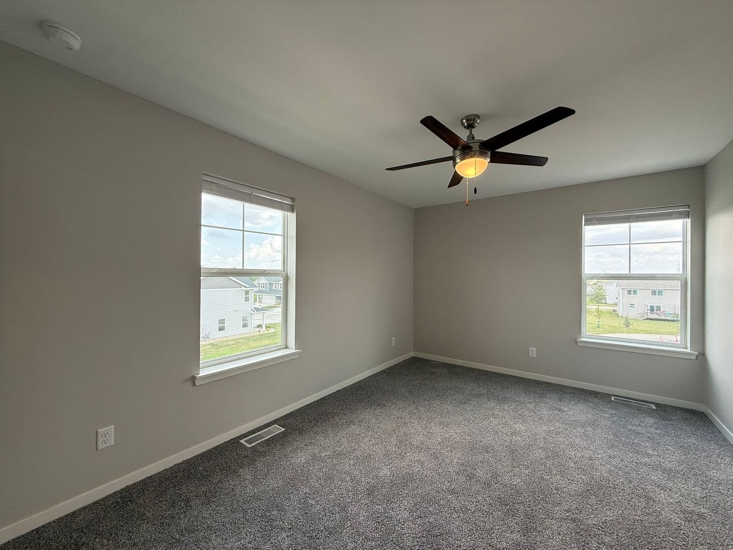 Cedar Rapids Townhome: 142 Russ Drive SW  - Unit #4