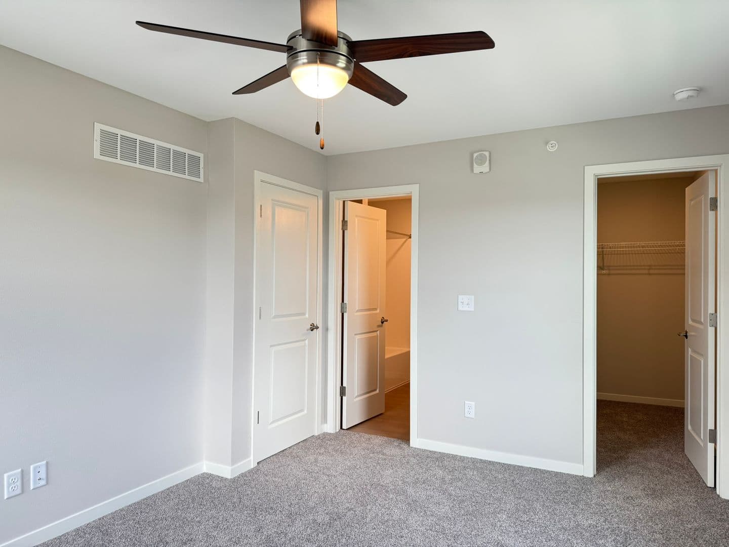 Cedar Rapids Townhome: 143 Ellen Ln SW - Unit #3