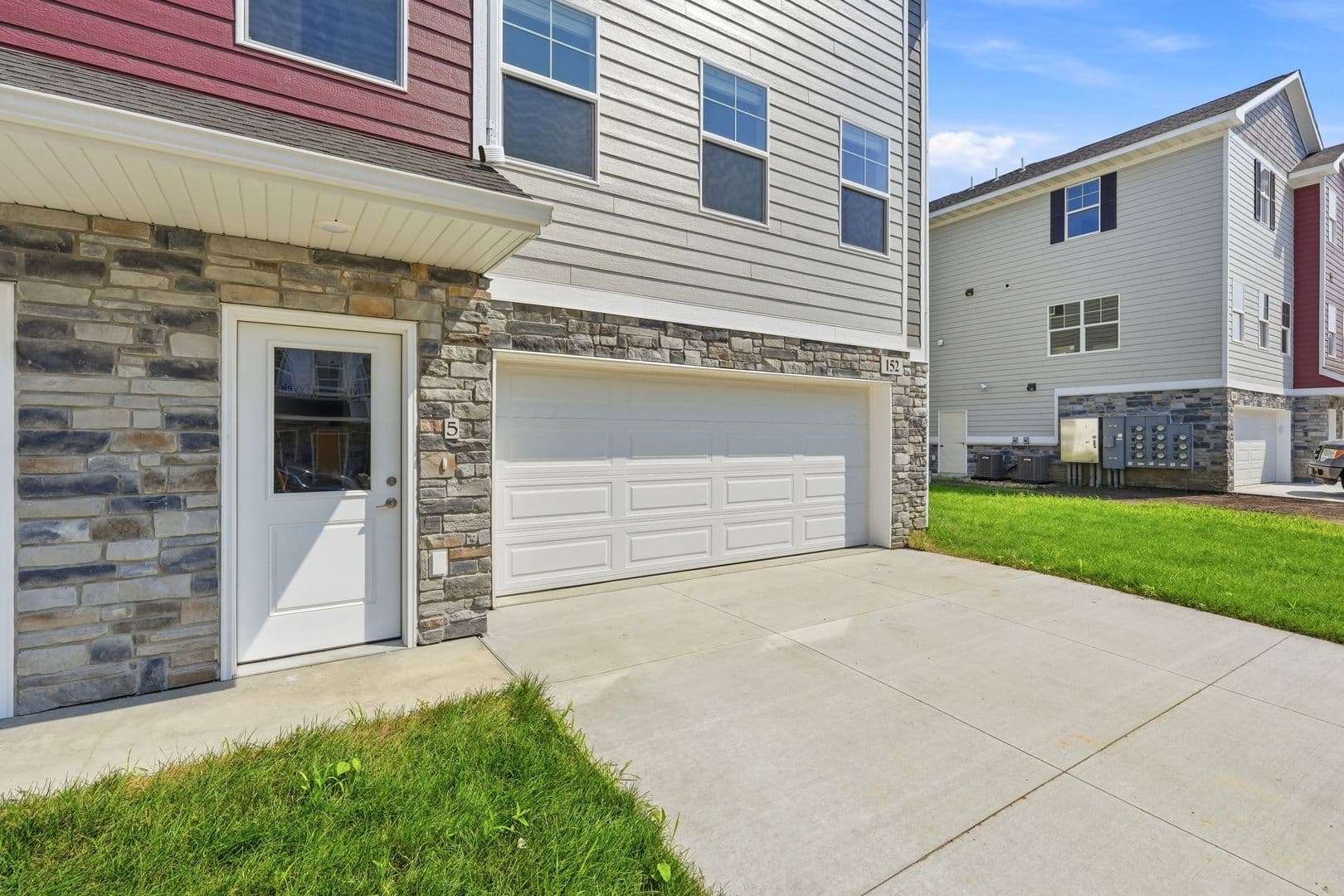Cedar Rapids Townhome: 143 Ellen Ln SW - Unit #3