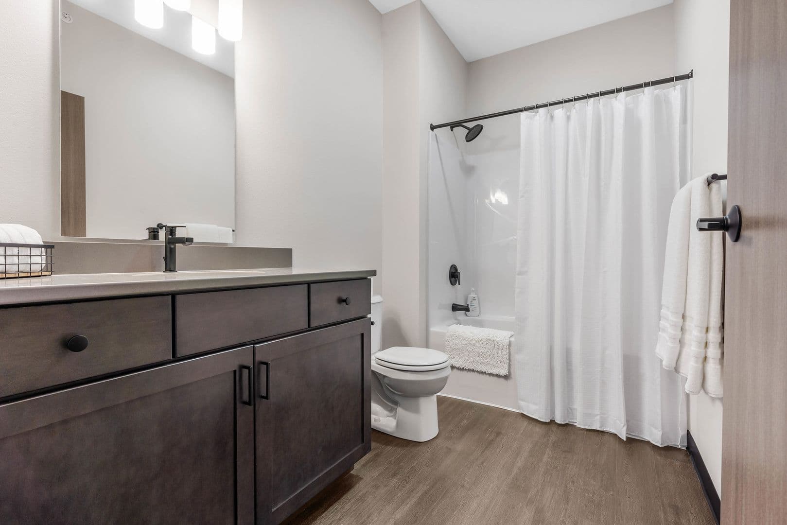 Cedar Rapids Apartment: 151 1st Avenue SW
