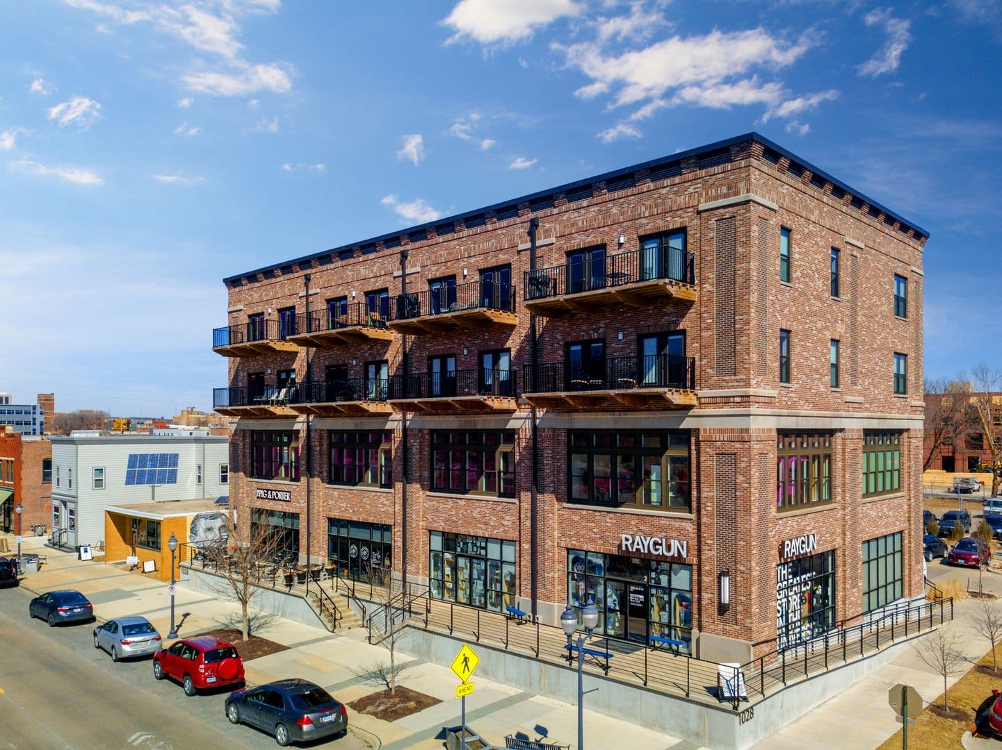 Cedar Rapids Apartment: 1028 3rd Street SE - 409