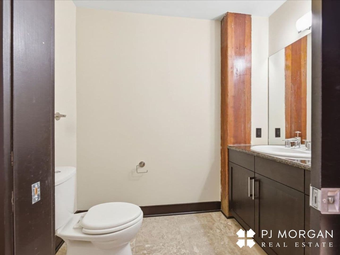 Omaha Apartment: 515 South 12th Street