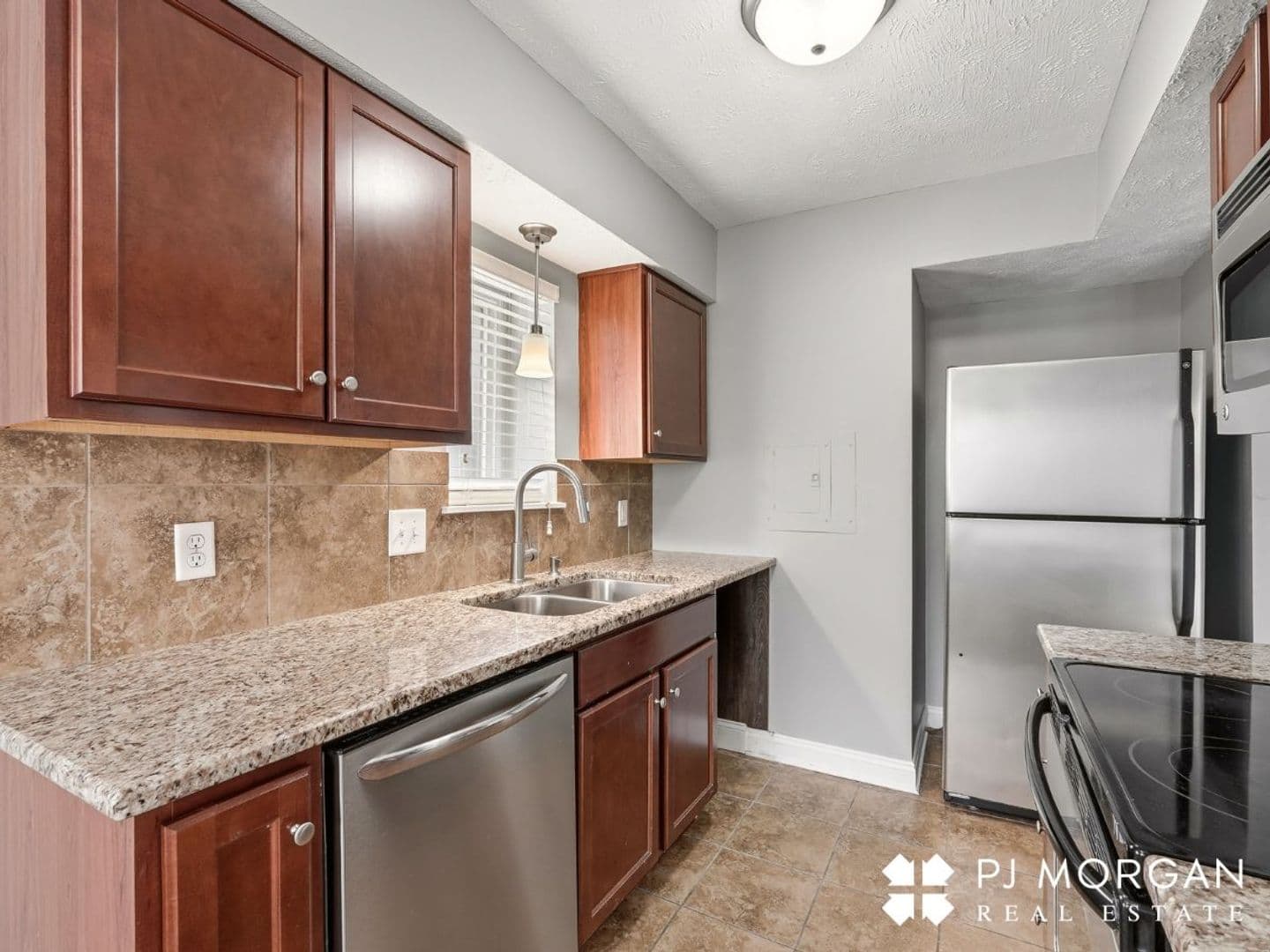 Omaha Apartment: 810 North 107th Avenue
