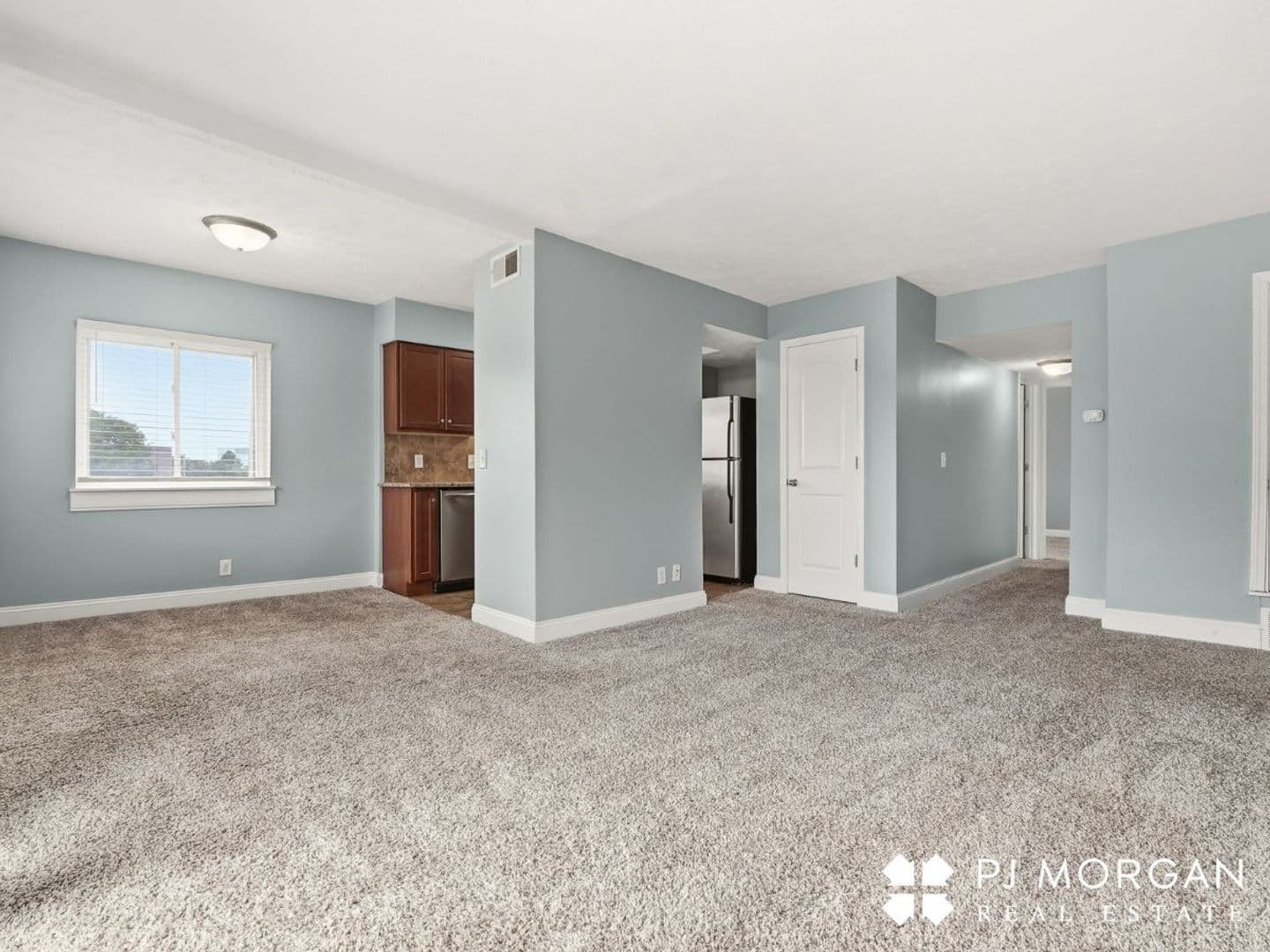 Omaha Apartment: 810 North 107th Avenue