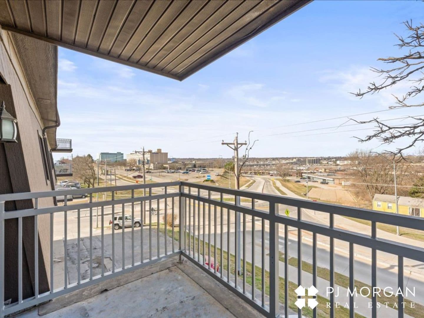 Omaha Apartment: 810 North 107th Avenue