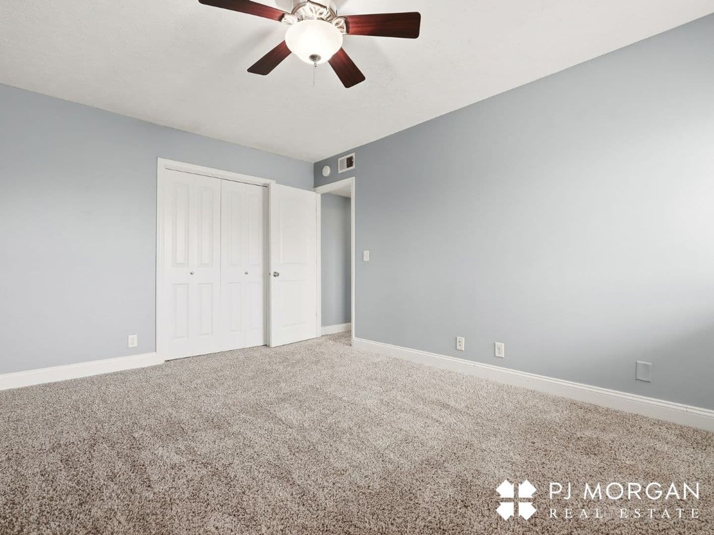 Omaha Apartment: 810 North 107th Avenue
