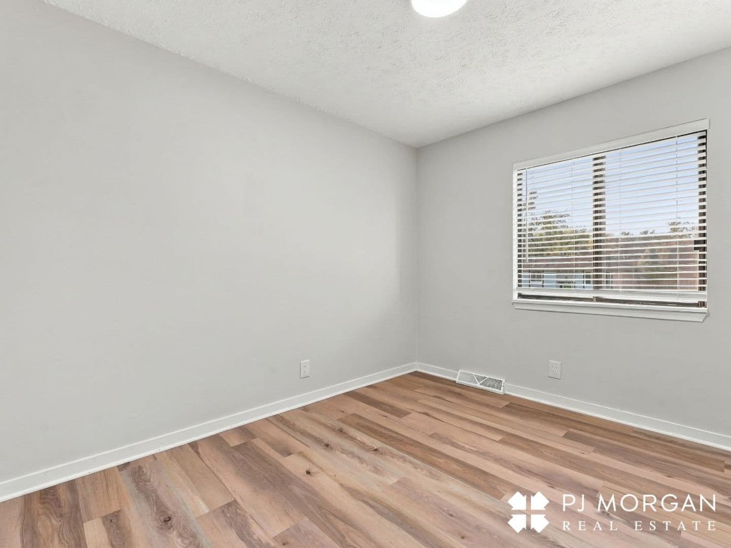 Omaha House: 13010 Gertrude Street