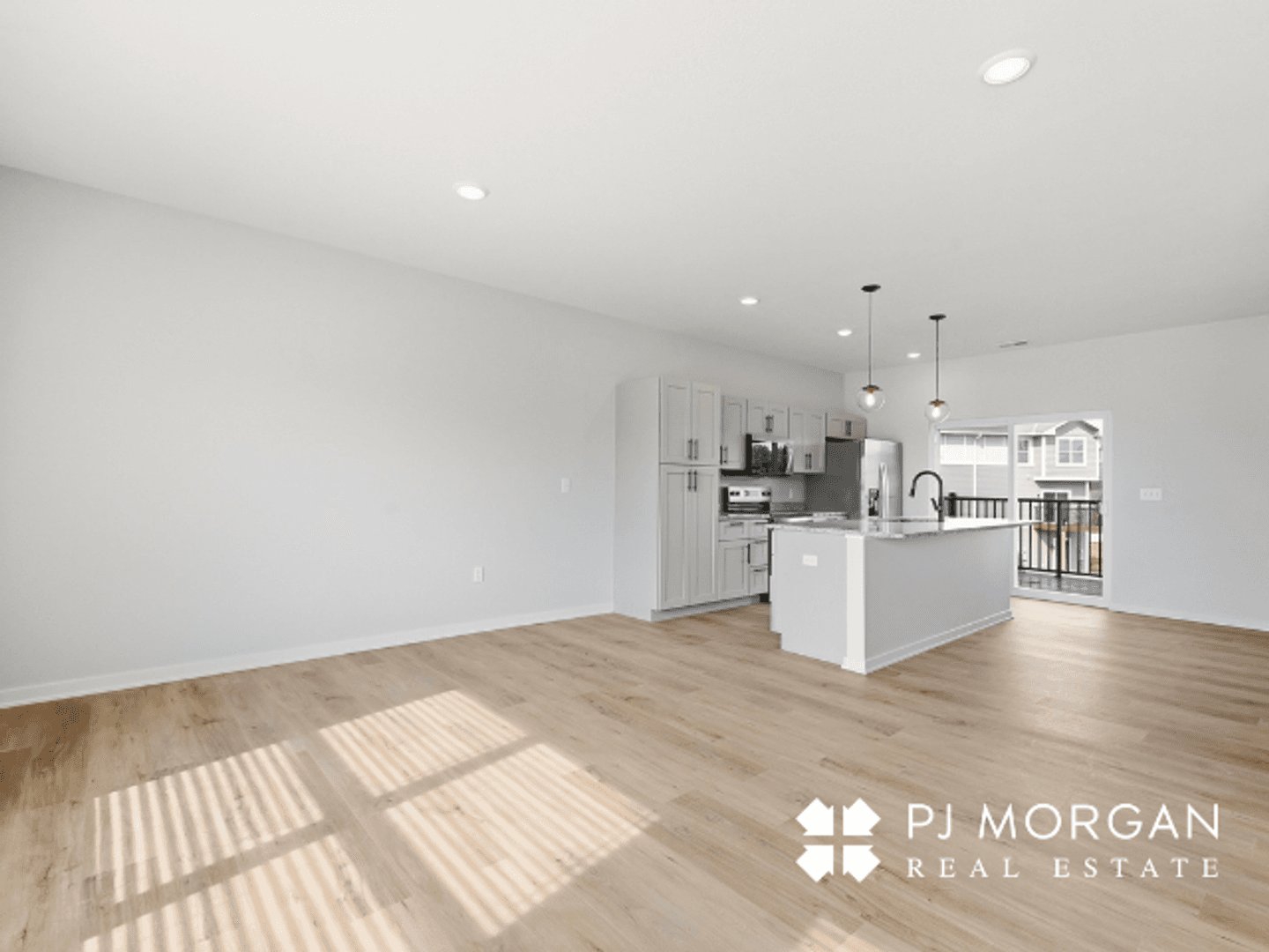 Elkhorn Townhome: 5404 S 207th Court
