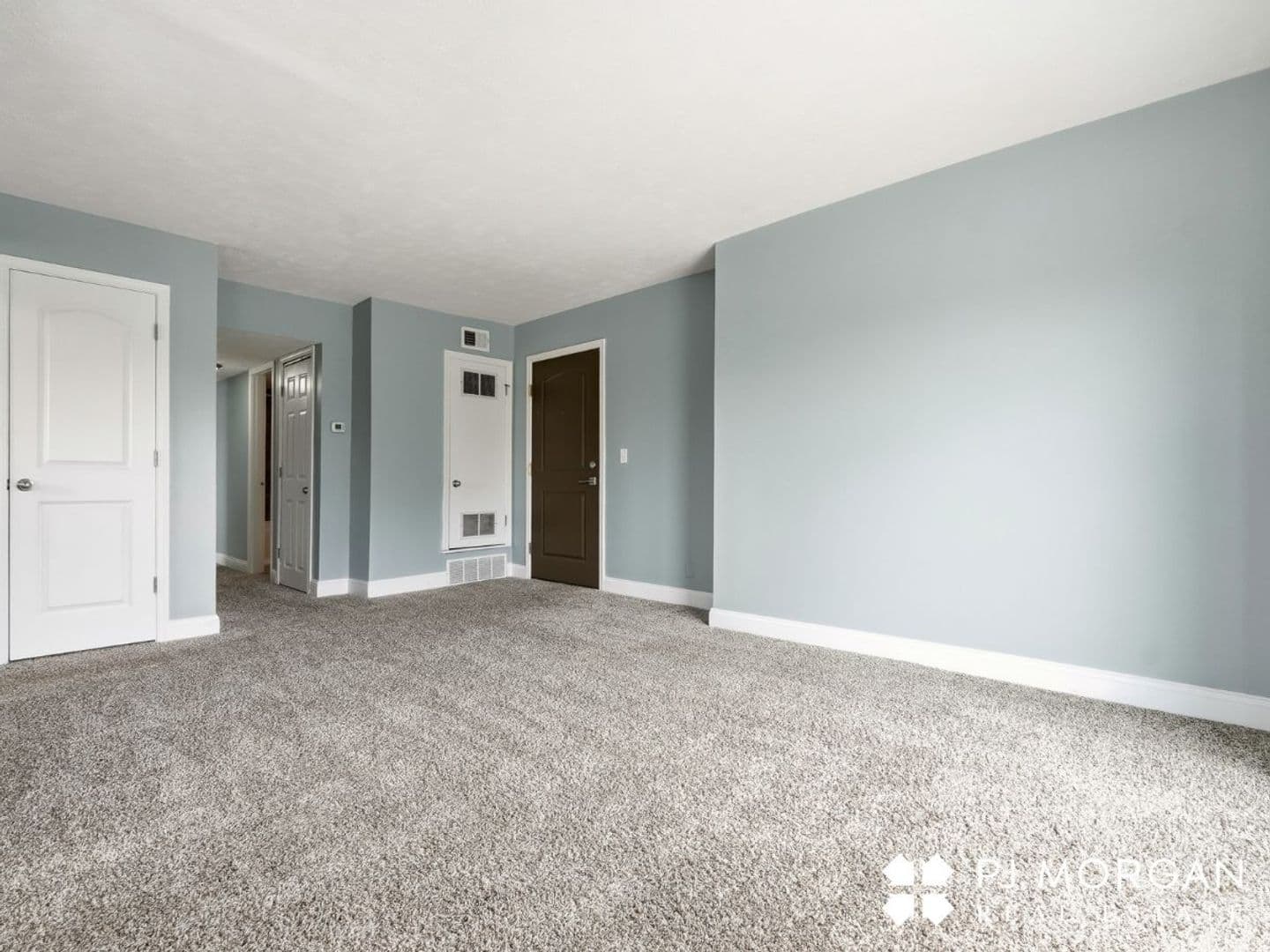 Omaha Apartment: 810 North 107th Avenue