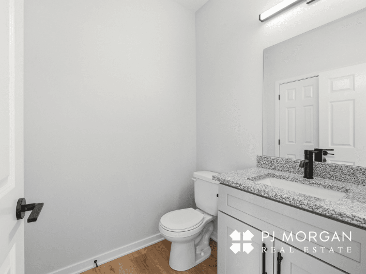 Elkhorn Townhome: 5404 S 207th Court