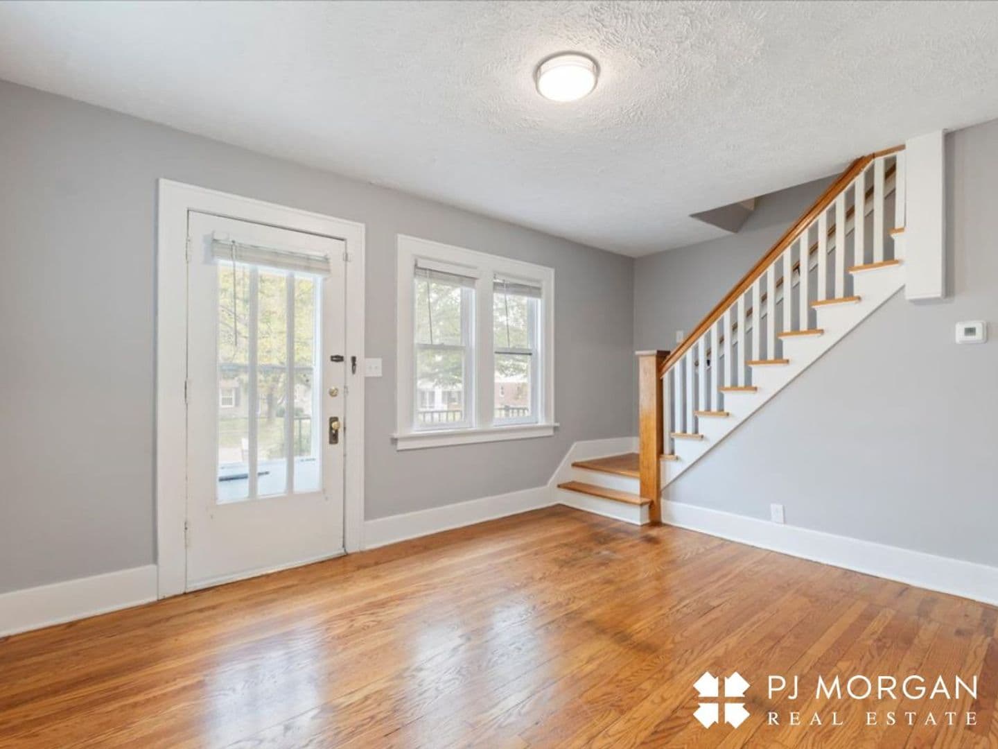 Omaha Apartment: 802-804 N 48th Street