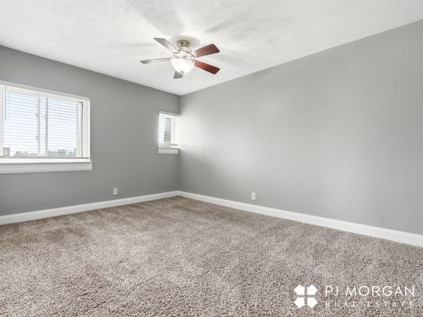Omaha Apartment: 810 North 107th Avenue