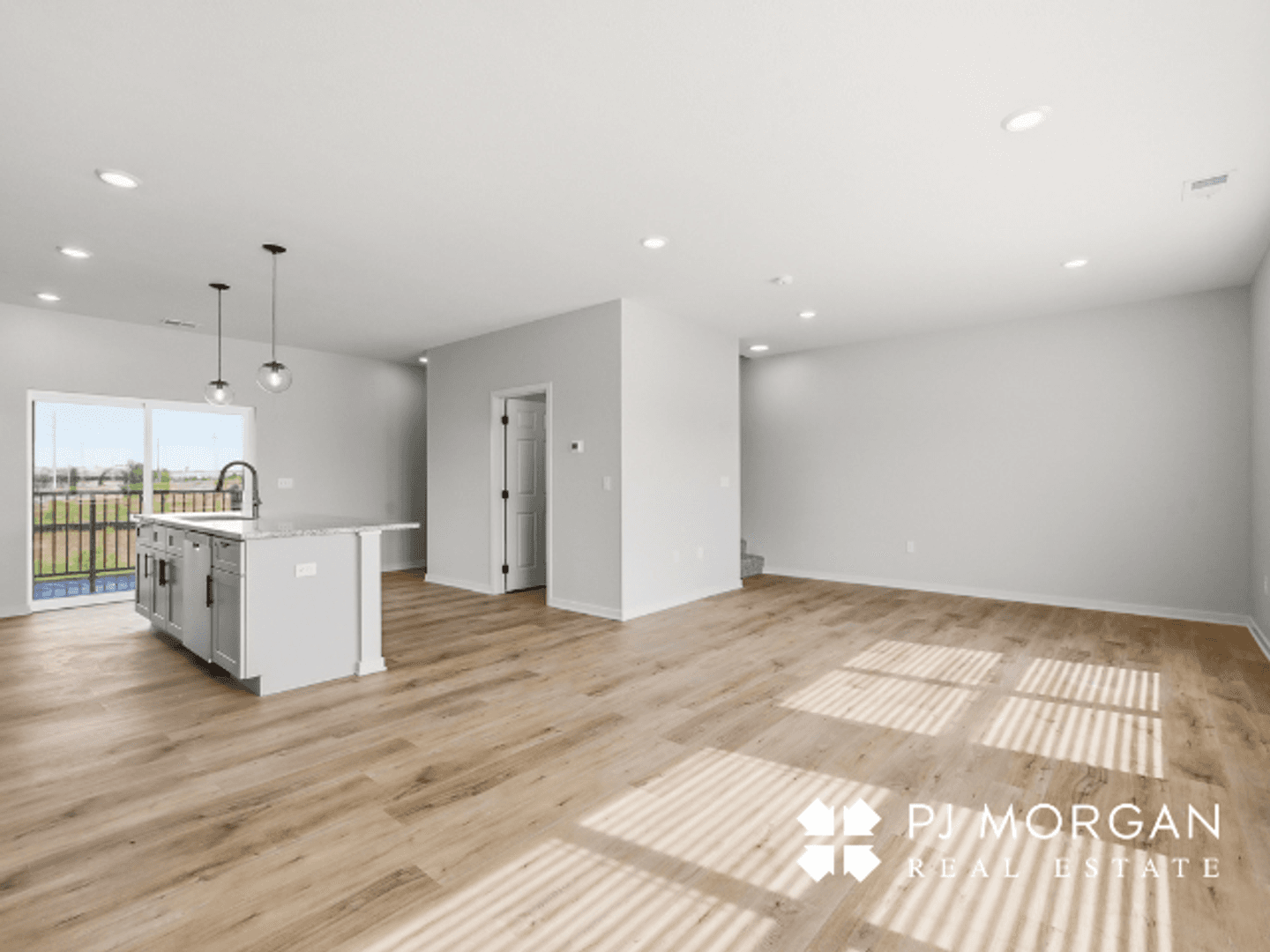 Elkhorn Townhome: 5404 S 207th Court