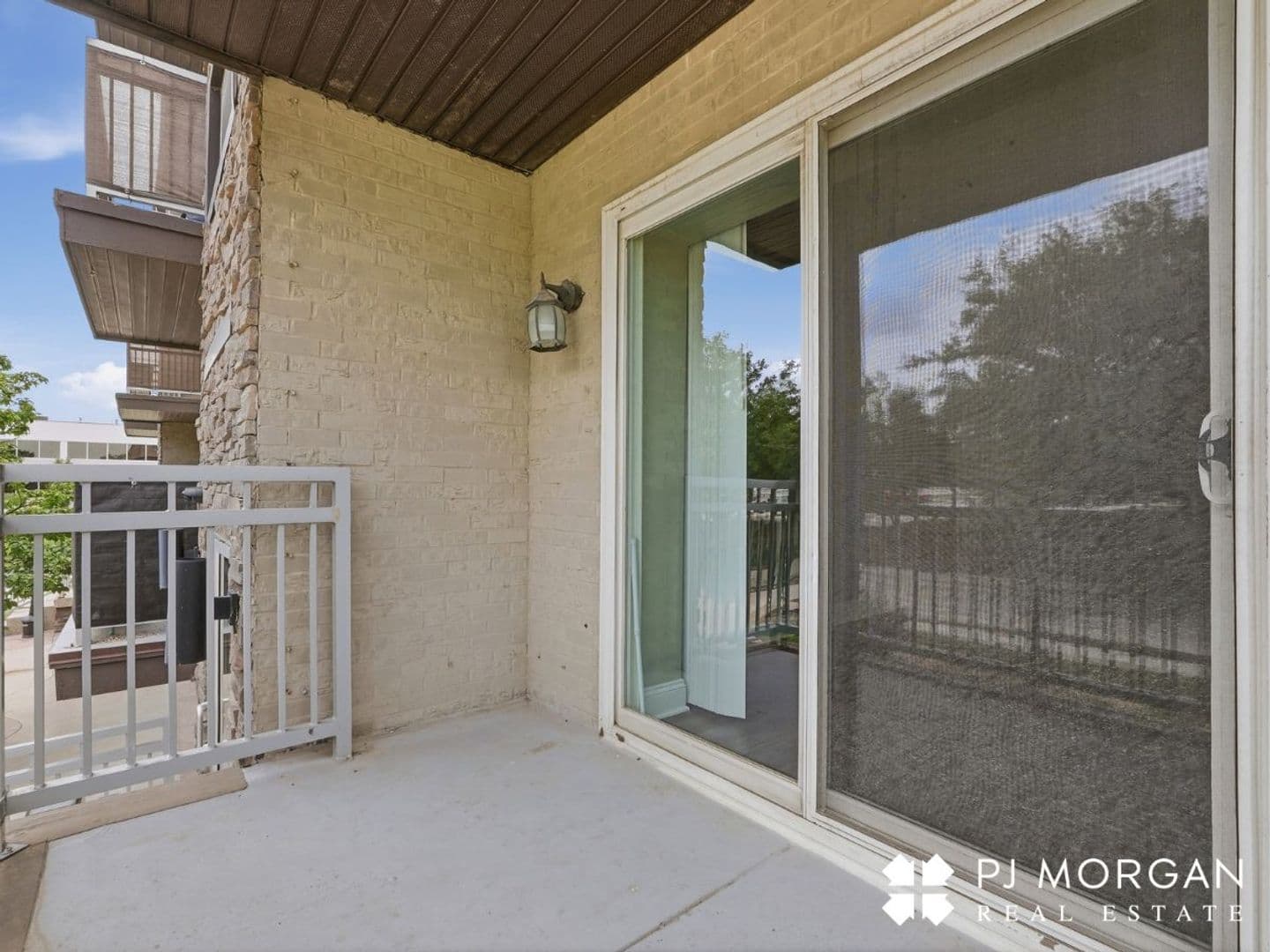 Omaha Apartment: 810 North 107th Avenue