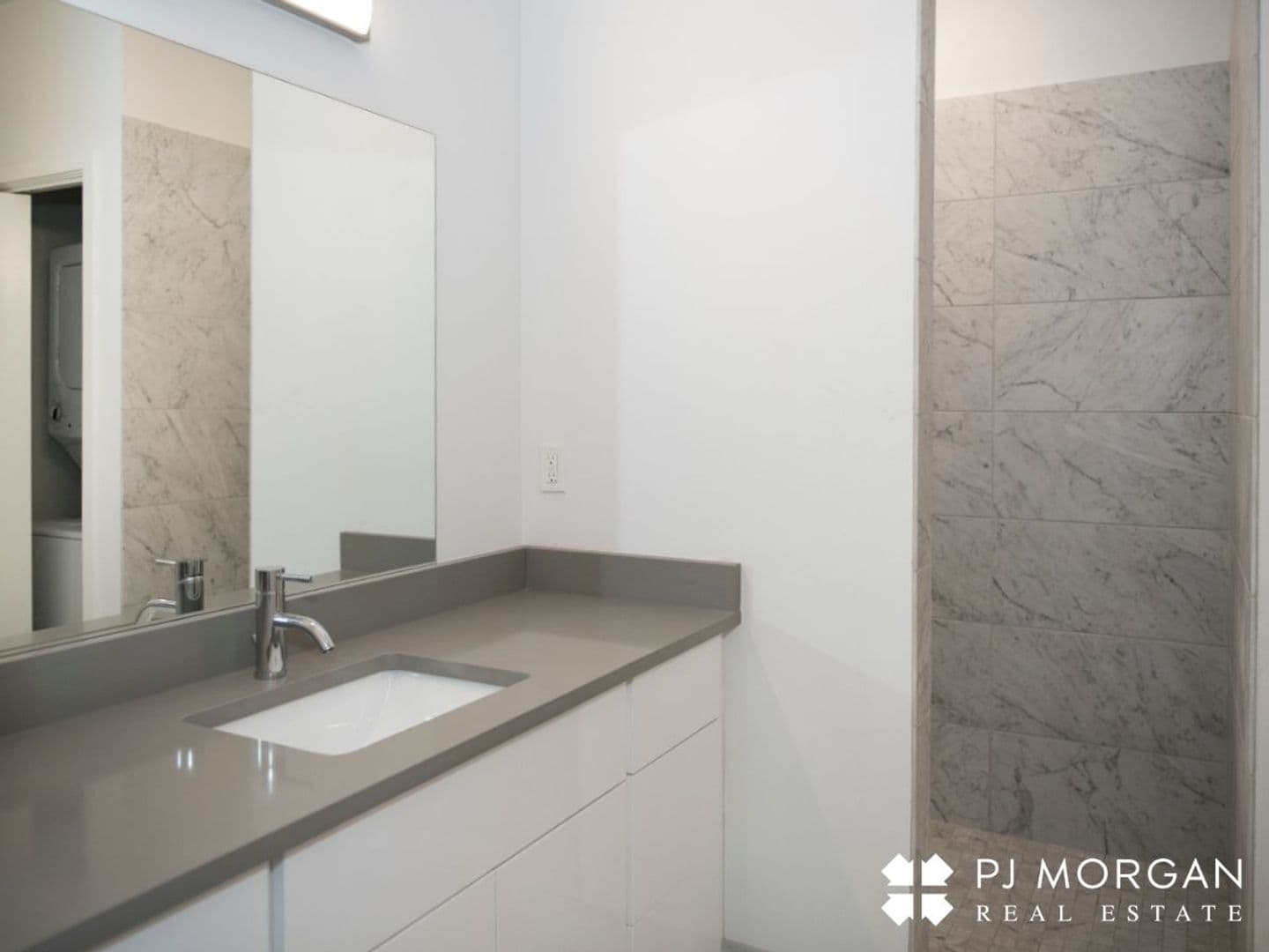 Omaha Apartment: 1039 S 21st Street
