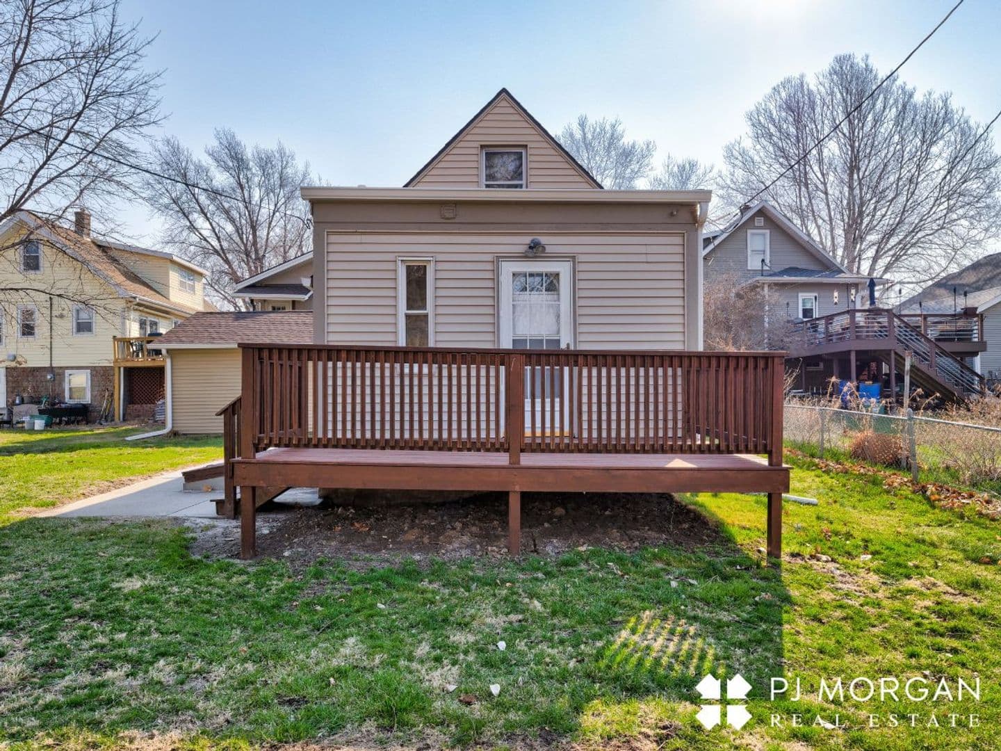 Omaha Apartment: 2122 S 35th Avenue