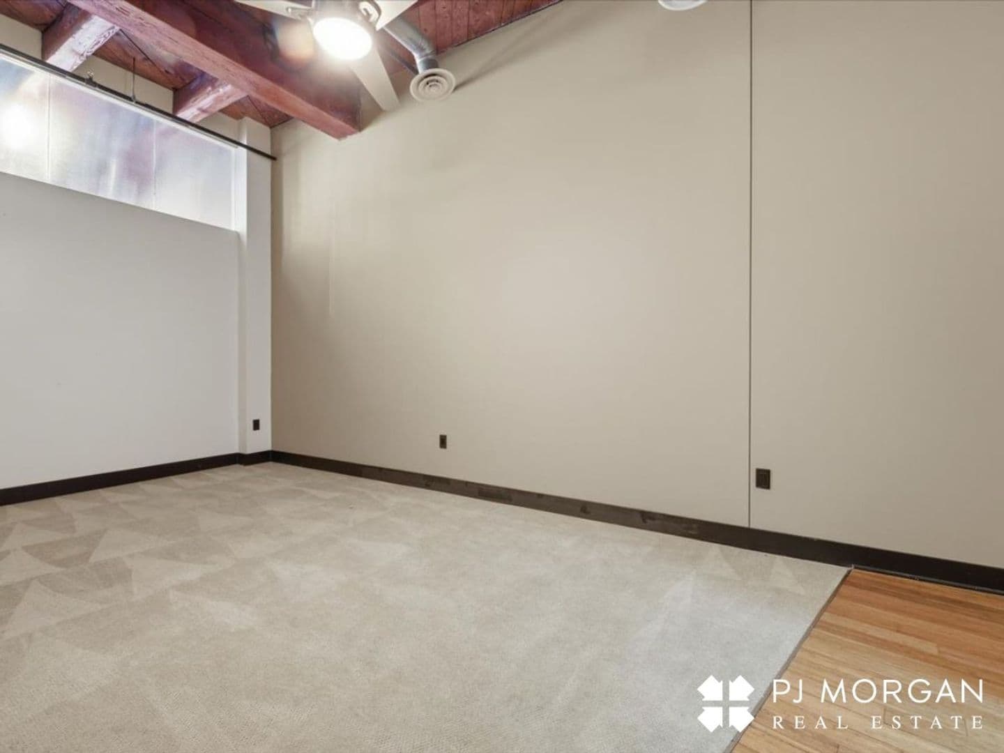 Omaha Apartment: 515 South 12th Street