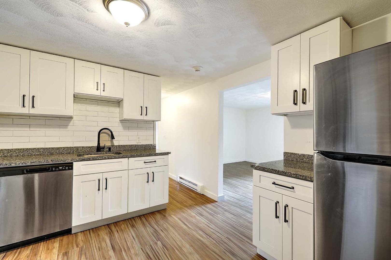 West Warwick Apartment: 855 Providence Street
