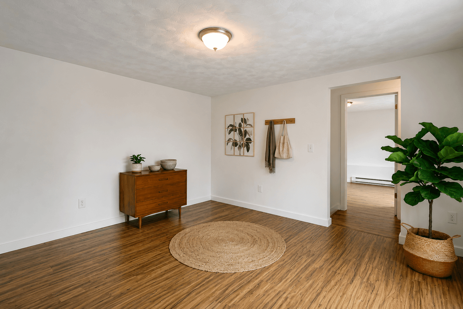 West Warwick Apartment: 855 Providence Street