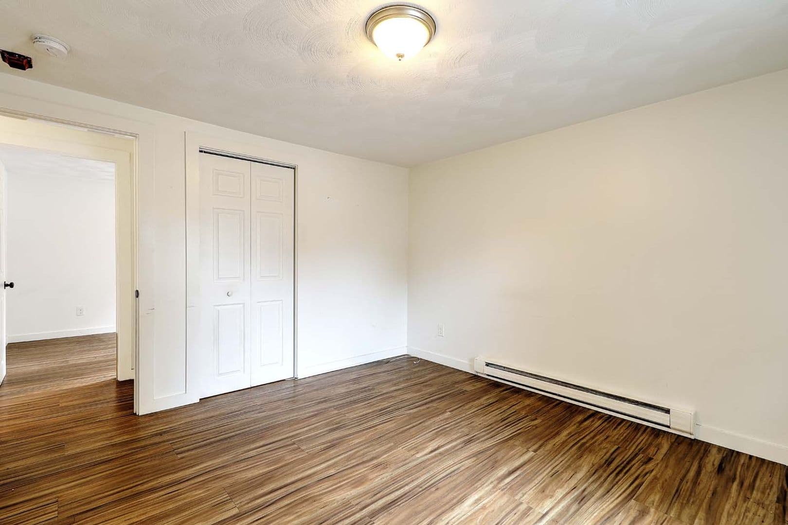 West Warwick Apartment: 855 Providence Street