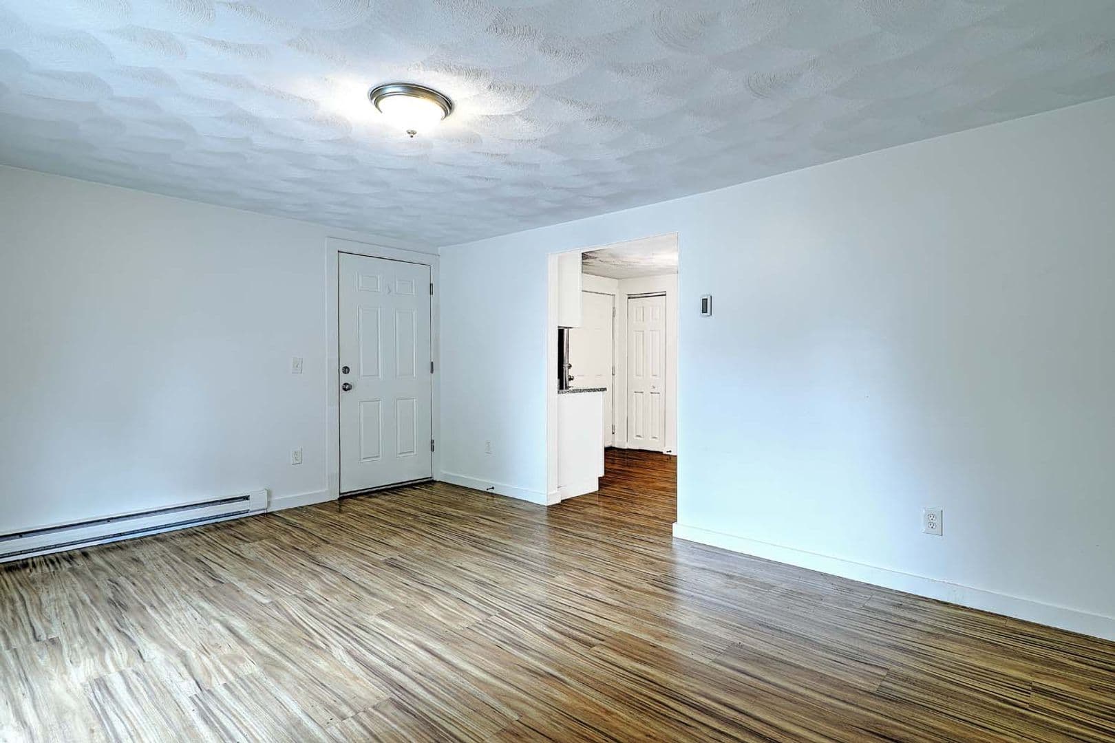 West Warwick Apartment: 855 Providence Street
