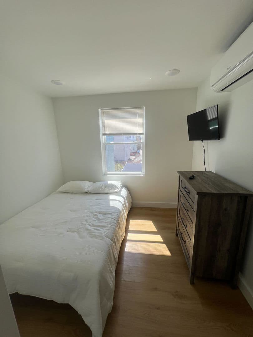 Providence Apartment: 13-15 Amy Street