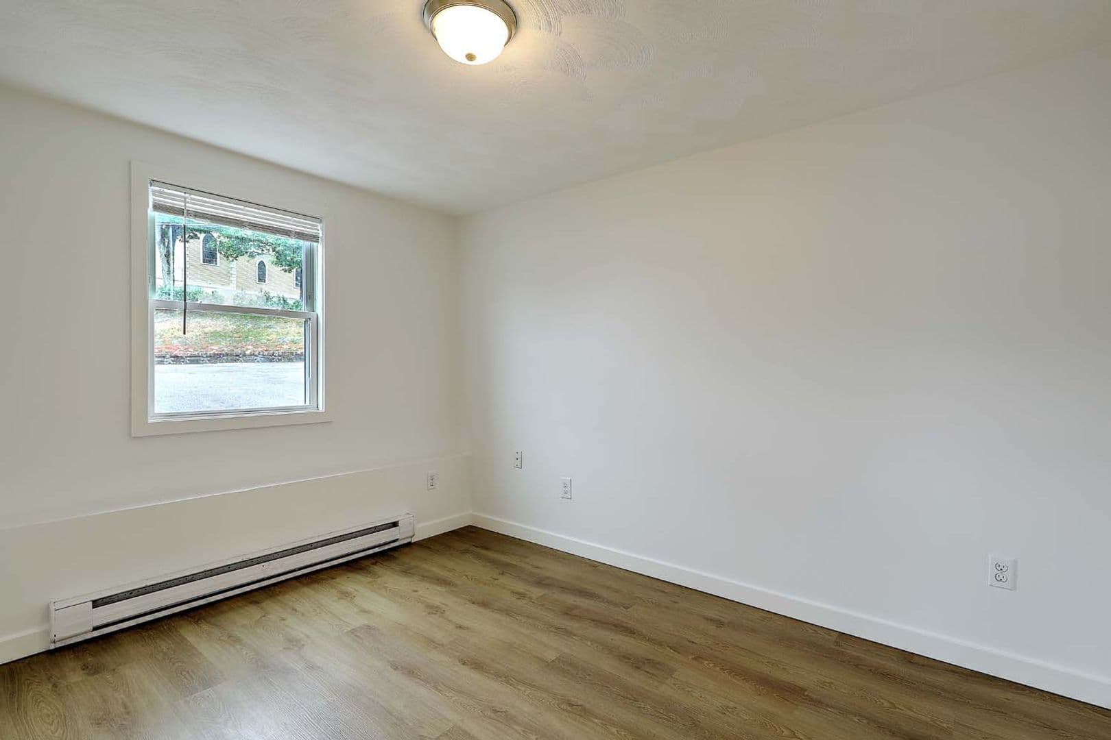 West Warwick Apartment: 855 Providence Street