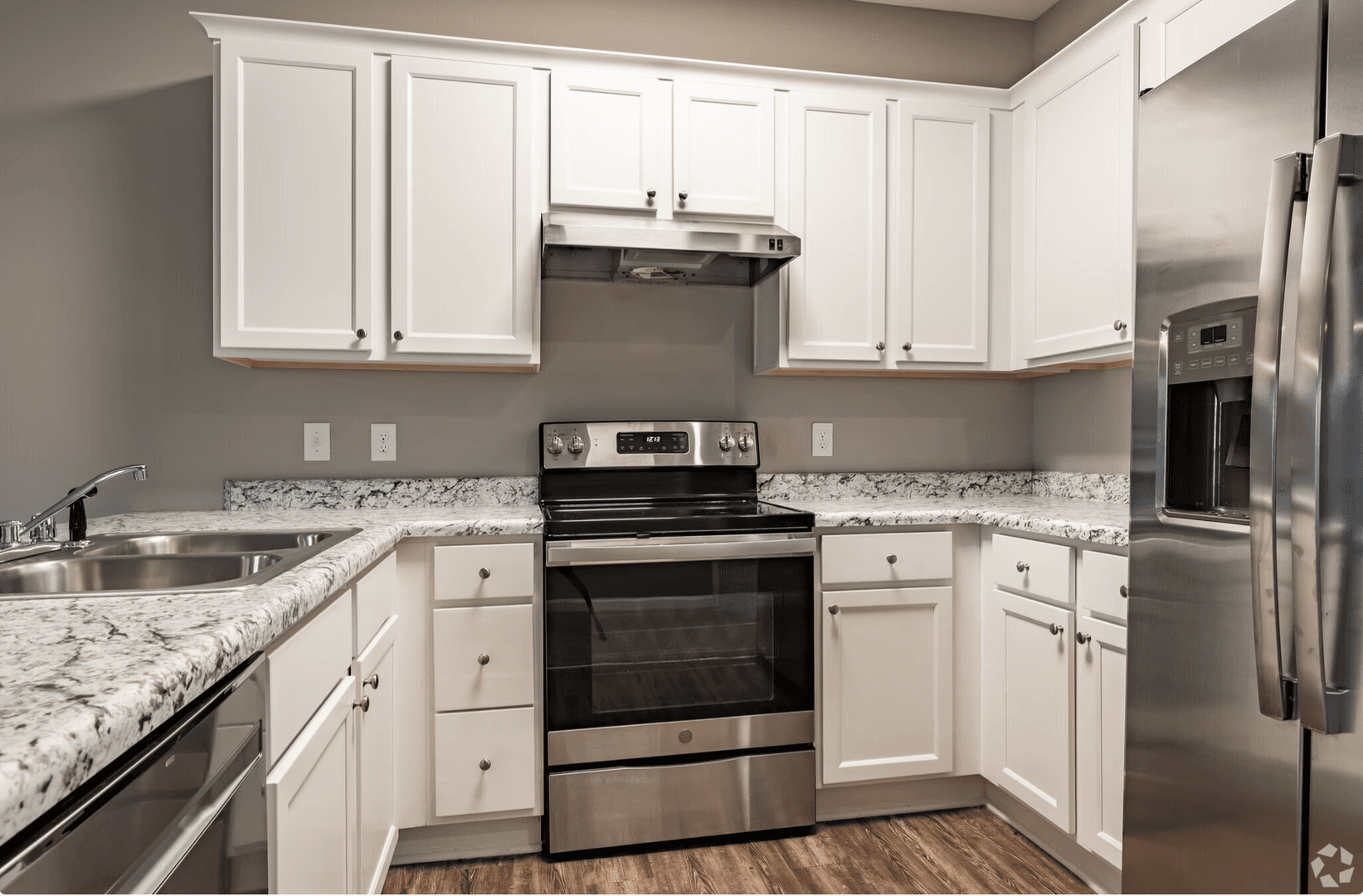 Kathleen Apartment: Club Villa Court